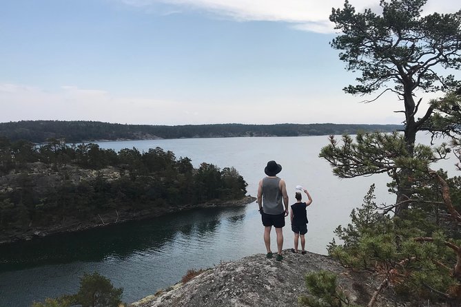 1-Day Small-Group Stockholm Archipelago Kayak Tour - Clothing, Fitness, and Family Suitability