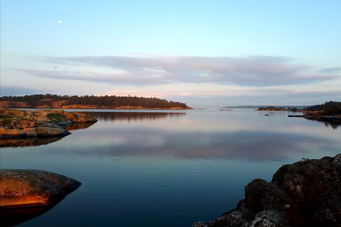 2-Day Kayaking Tour in the Archipelago of Stockholm - Practical packing advice for two days
