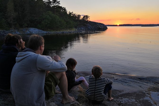 2-Day Small-Group Stockholm Archipelago Kayak Tour - Day two: breakfast, coffee, and more open water