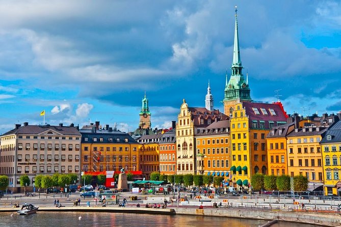 Airport Transfer: Airport ARN to Stockholm by Business Car - What the roughly 30-minute ride really means