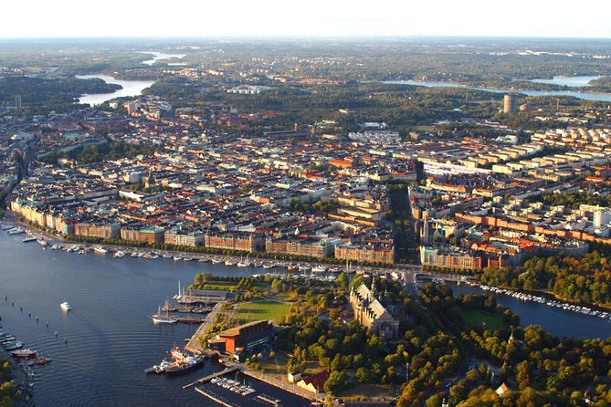 Airport Transfer: Airport ARN to Stockholm by Luxury Van - The Drive From Arlanda To Stockholm