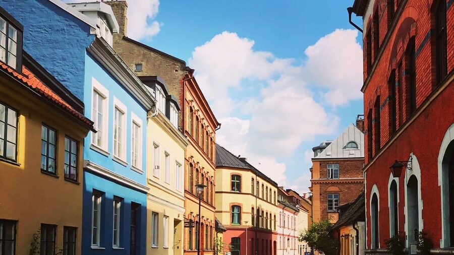 Best of Malmö: Private Walking Tour with a Local - Choosing one, three, or six hours