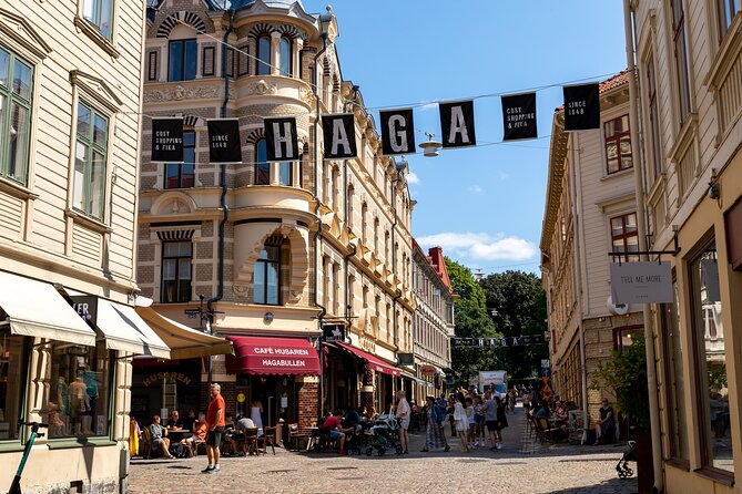 Bike, Breathe & Bask: Private Guided Gothenburg Journey - Gothenburg Museum of Art: A Cultural Opening