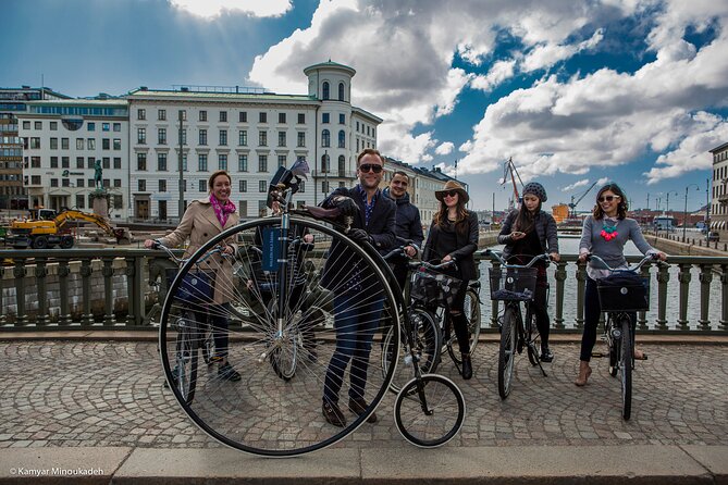 Bike Tour Gothenburg, Guided Bicycle Tours - Gotaplatsen brings art, events, and Einstein