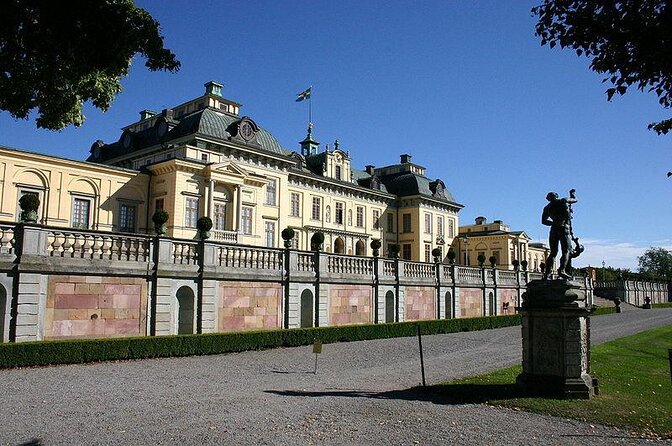 Castle Gripsholm and Drottningholm Palace(private service) - Key points to know before booking