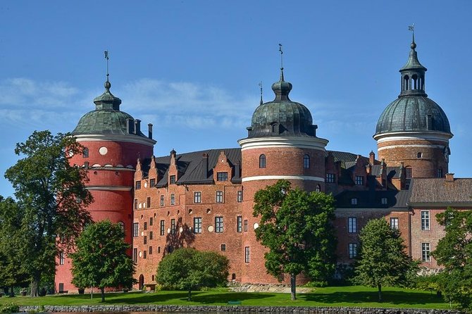 Castle Gripsholm and Drottningholm Palace(private service) - Timing, weather, and the extra ticket cost