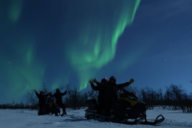 Enjoy the Aurora show on top of the mountain inc tipi dinner - From Kiruna hotel pickup to the lodge