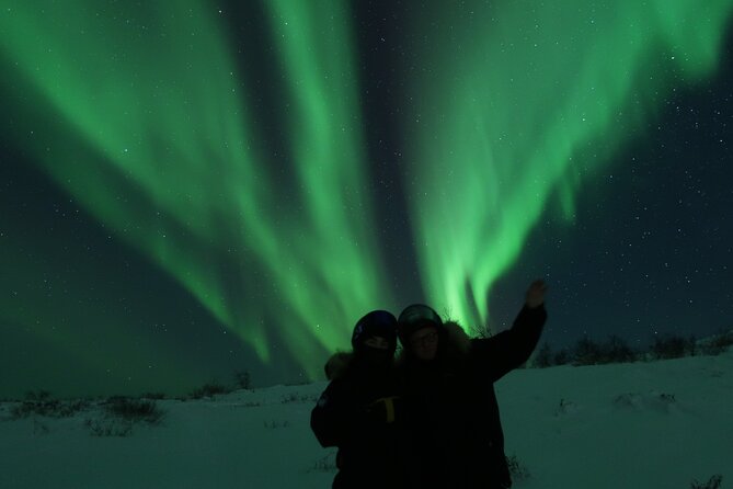 Enjoy the Aurora show on top of the mountain inc tipi dinner - Who should choose this Kiruna experience?