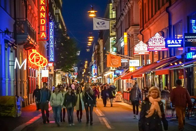 Explore Stockholm By Night - Starting near Vasagatan and choosing your route