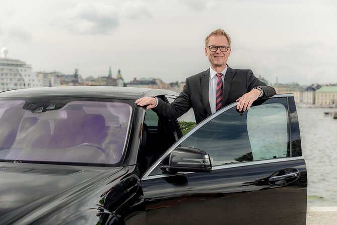 First Class Airport Limousine Transfer: Arlanda Airport to Stockholm City - What is included inside the car