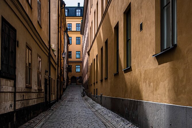 From Cobblestones to Castles. The Medieval Magic of The Old Town - Key points at a glance