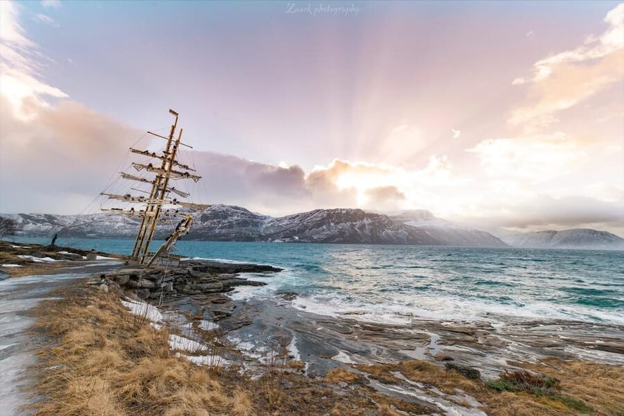From Kiruna: Narvik City and Fjord Day Trip - The long northern road from Kiruna