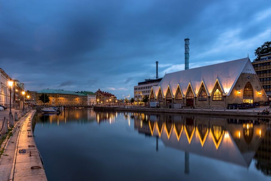 Gothenburg: Capture the most Photogenic Spots with a Local - From historic stone to the Port of Gothenburg