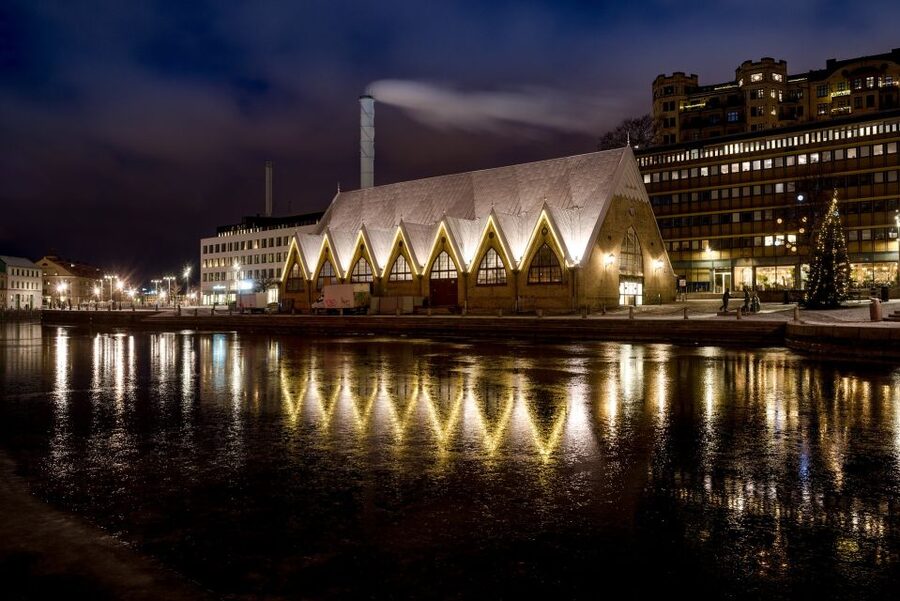 Gothenburg: Express Walk with a Local in 60 minutes - The Fish Church and Gothenburg’s food culture