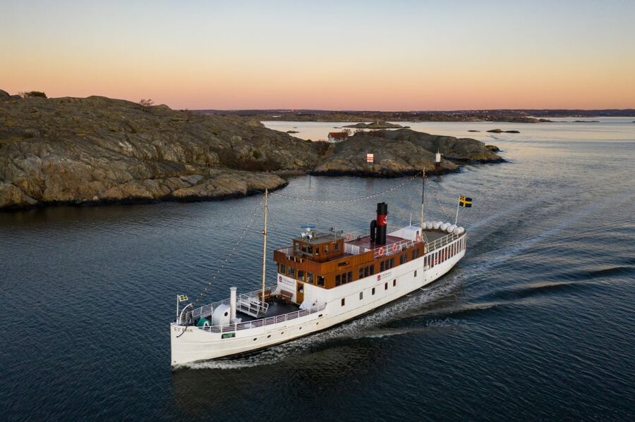 Gothenburg: Go City All-Inclusive Pass with 20+ Attractions - Aeroseum and Prison Island widen the choice