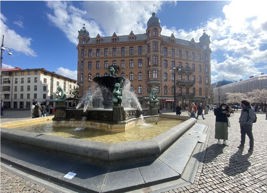 Gothenburg: Private Walking Tour with a Guide - What the $121 Price Really Buys You