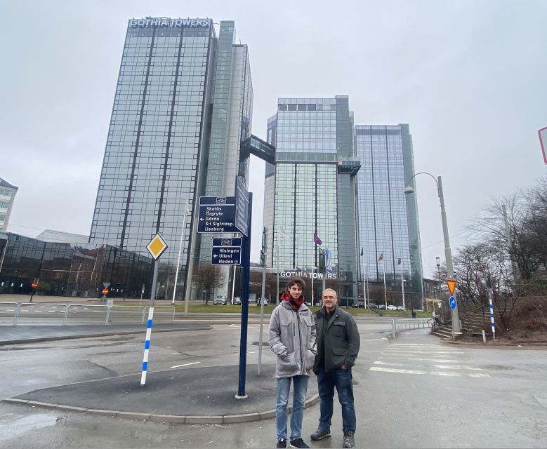 Gothenburg: Private Walking Tour with a Guide - Saluhallen: A Useful Food Break