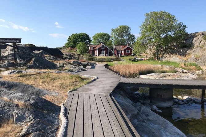 Guided 3-Day Kayak and Wildcamp Tour in Stockholm Archipelago - Returning to Stockholm after three quiet days
