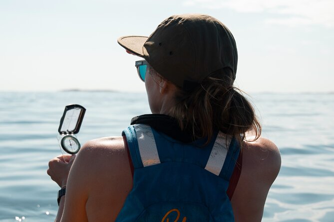 Guided 3-Day Kayak and Wildcamp Tour in Stockholm Archipelago - Day two: nature reserves, cliffs, and route choices