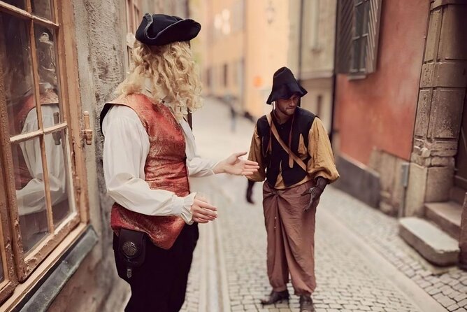 Guided Ghost Tours with Actors From Stockholm - The Royal Palace and Sweden’s White Lady