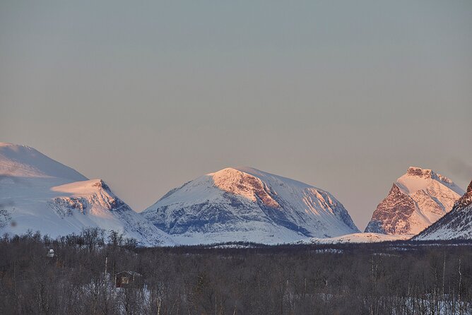 Half day Wildlife and Nature Photography - Following the weather and the Sami eight seasons