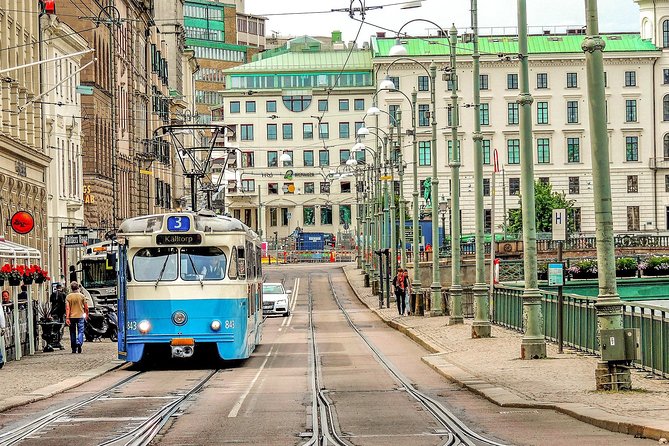 Historic Gothenburg: Exclusive Private Tour with a Local Expert - Why this short walk works well in Gothenburg