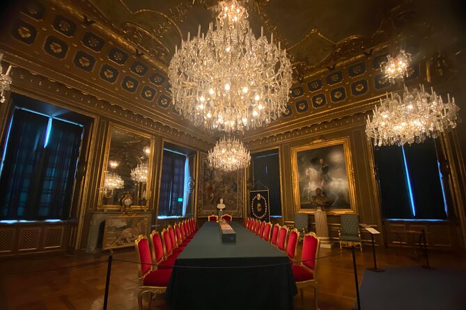Inside The Crown: Stockholm Royal Palace Private Guided Tour - Who will enjoy this experience most
