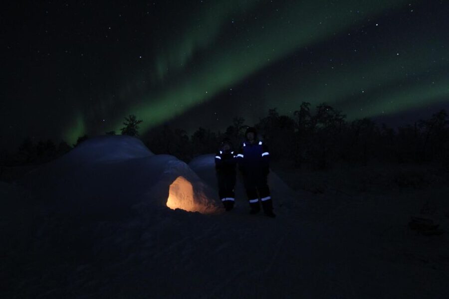 Kiruna: Build your own igloo overnight Tour - The gear you should bring from Kiruna