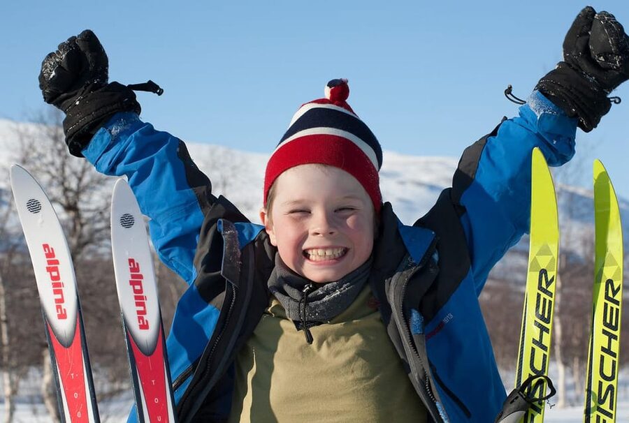 Kiruna: Cross-Country Skiing Tour with a Guide - Starting the morning in Kiruna
