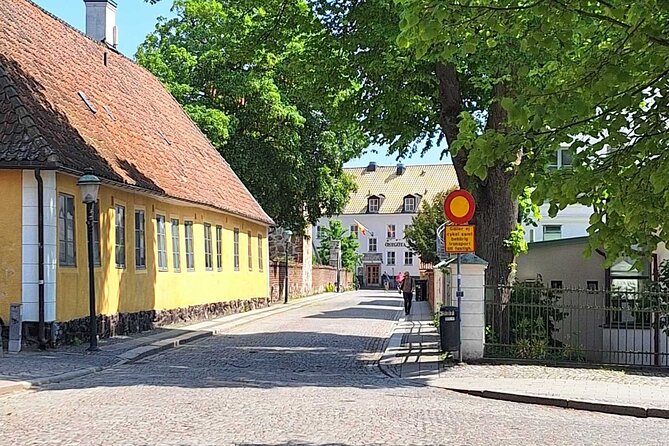 Lund's Medieval and Modern History: A Self-Guided Audio Tour - Stortorget and Lund’s first impression