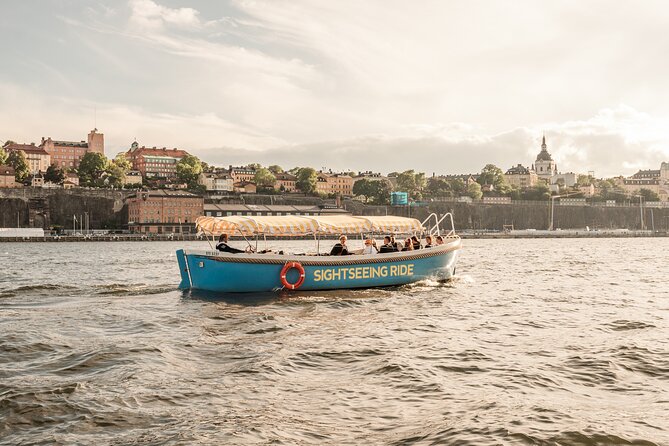 Open Electric Boat Ride in Stockholm with Live-Guide - Djurgården’s grand buildings and peaceful canal