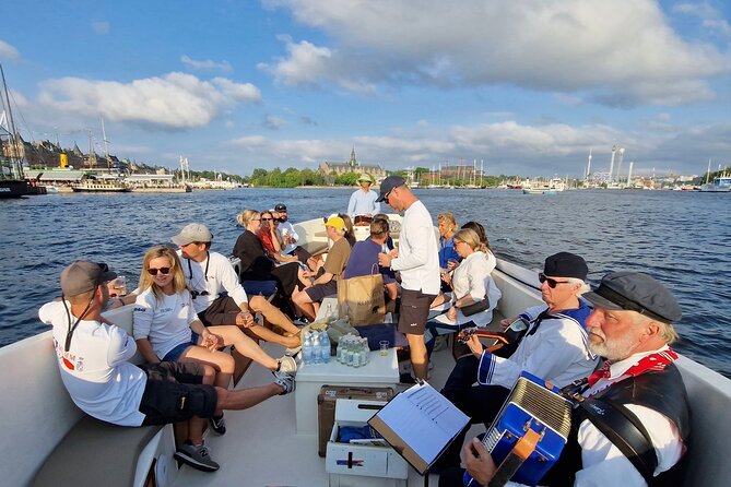 Open Electric Boat Ride in Stockholm with Live-Guide - The Riksdag and a narrow route under the bridge