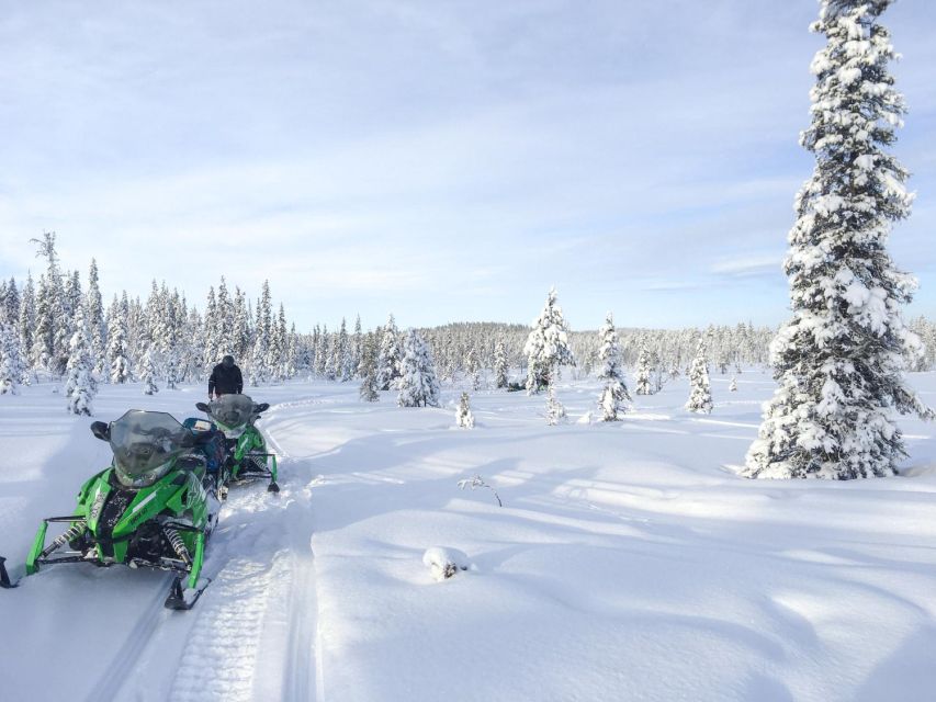 Polar Nature Tour on Snowmobile - Getting dressed at Kalixforsbron