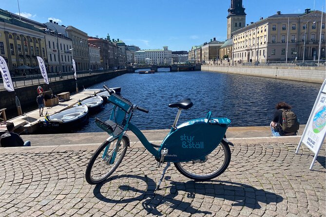 Private Bike Tour in Gothenburg with Pickup - Meeting Your Guide at the Museum of Fine Art