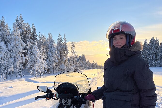 Private snowmobile day tours - A private snowmobile route with changing scenery