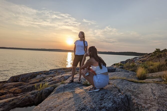PRIVATE Sunset Kayaking in Stockholm Archipelago Nature Reserve - Sunset, full moon, and the value of leaving time open