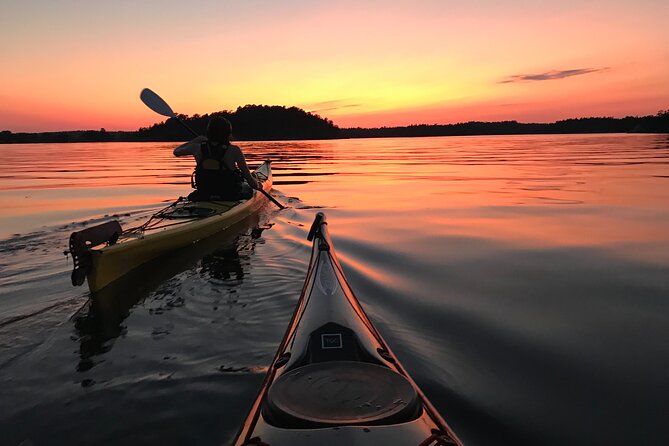 PRIVATE Sunset Kayaking in Stockholm Archipelago Nature Reserve - Why the private format changes the experience