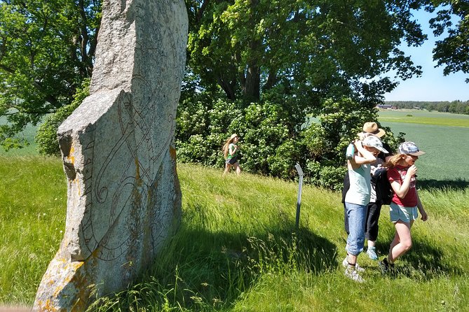 Private viking tour in Stockholm Sweden 3h - Vallentuna: an ancient road and a Viking assembly point