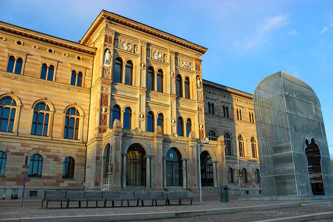 Scandinavian Art, Architecture and Design Tour in Stockholm - Group size, pace, and practical details