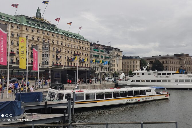 Stockholm- A Beauty On The Water: Old Town Walking Tour and Boat Trip Combined - Slottsbacken and the Bernadotte dynasty