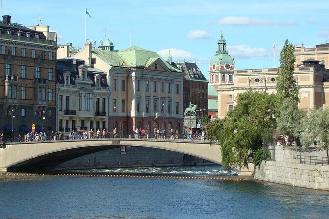 Stockholm- A Beauty On The Water: Old Town Walking Tour and Boat Trip Combined - Parliament and the long road to democracy