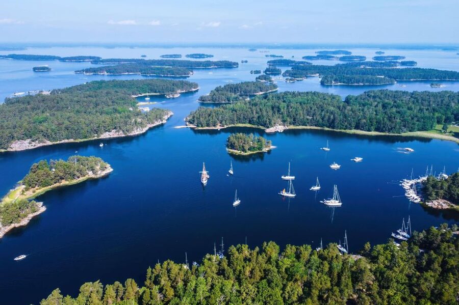 Stockholm Archipelago Boat Cruise, Gamla Stan Walking Tour - What the 2.5-hour archipelago cruise adds