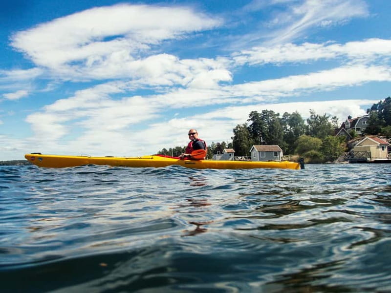 Stockholm: Archipelago Islands Kayak Tour and Outdoor Picnic - Extending the day in Vaxholm or at the sauna