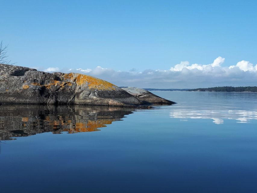Stockholm Archipelago RIB Speed Boat Tour with Swedish Fika - Nationalmuseum and the royal island sights