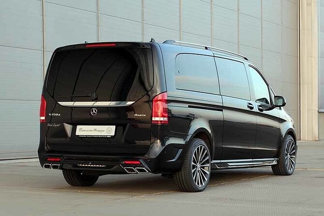 Stockholm City Departure Private Transfer to Stockholm Port by Luxury Van - What the drive to Stockholm Port is really like