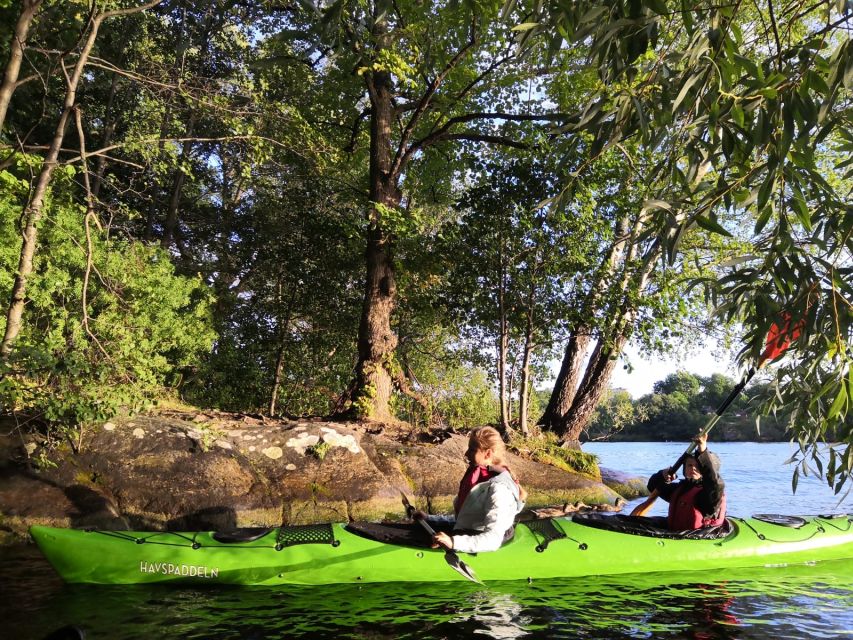 Stockholm Evening Kayak with BBQ. - The beach BBQ on Långholmen