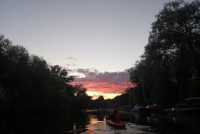 Stockholm Evening Kayak with BBQ - Small Group - Two hours on Stockholm’s waterways