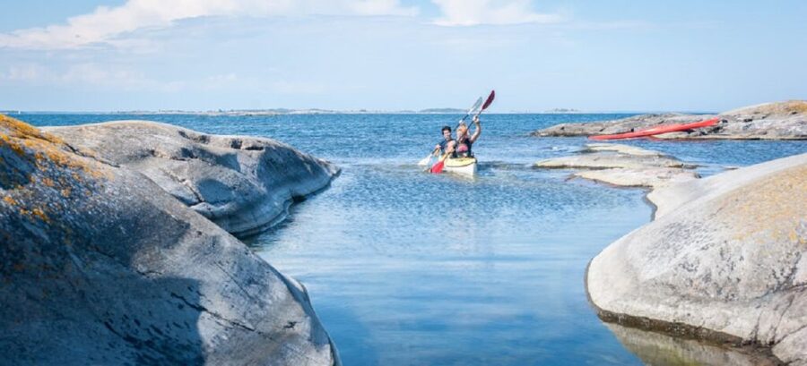 Stockholm: Full-Day Archipelago Kayaking Adventure - What the $203 price includes