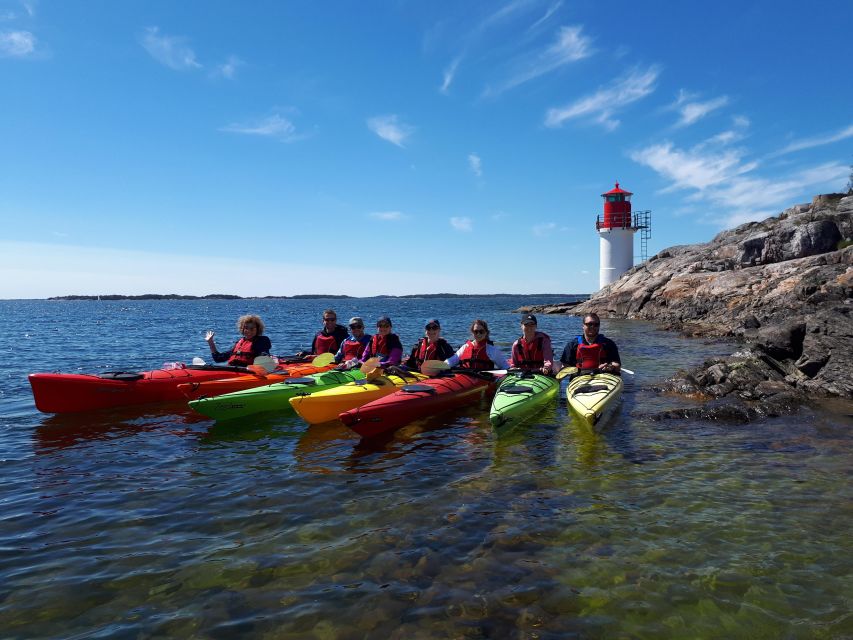 Stockholm: Full-Day Archipelago Kayaking Adventure - Lunch on a private island