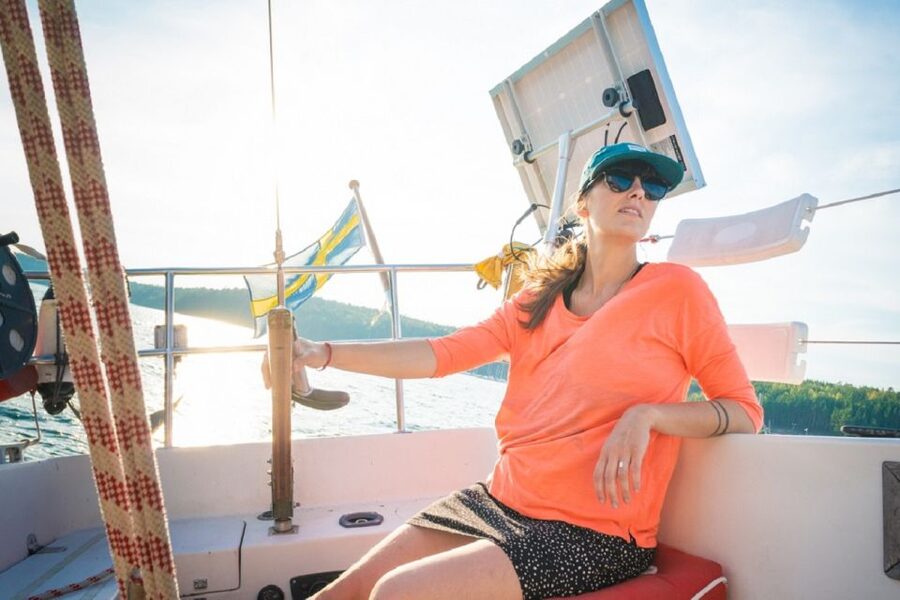 Stockholm: Full Day Archipelago Sailing Tour with Lunch - Getting out among a thousand islands